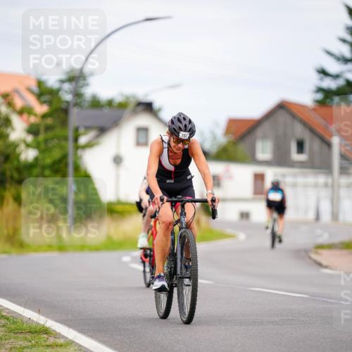 31.08.2025 - Elbe Triathlon Hamburg Michael Burmester http://msf.ph/oto/8689340 31.08.2025 16:16:05 Radfahren  meine-sportfotos.de