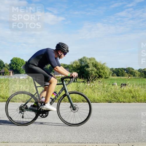 31.08.2025 - Elbe Triathlon Hamburg Michael Burmester http://msf.ph/oto/8689355 31.08.2025 09:21:51 Radfahren 255, 402 meine-sportfotos.de