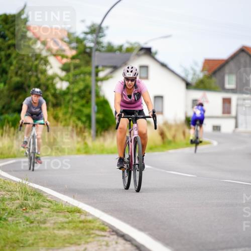 31.08.2025 - Elbe Triathlon Hamburg Michael Burmester http://msf.ph/oto/8689361 31.08.2025 16:18:21 Radfahren  meine-sportfotos.de