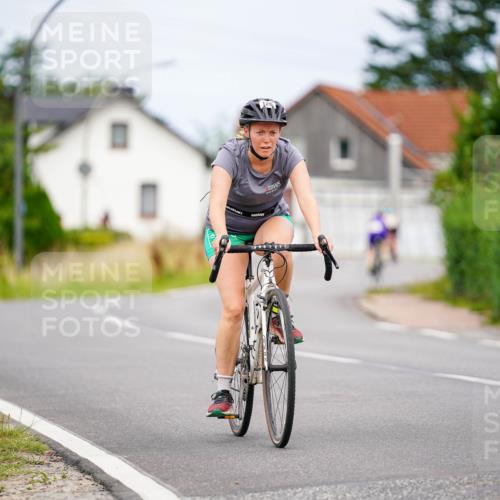 31.08.2025 - Elbe Triathlon Hamburg Michael Burmester http://msf.ph/oto/8689369 31.08.2025 16:18:23 Radfahren  meine-sportfotos.de