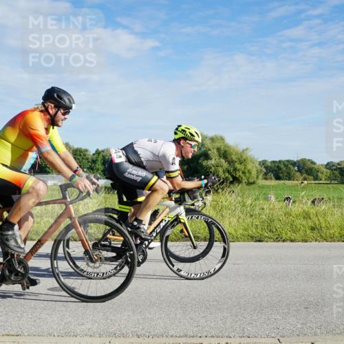 31.08.2025 - Elbe Triathlon Hamburg Michael Burmester http://msf.ph/oto/8689374 31.08.2025 09:22:22 Radfahren 169, 254, 344, 425, 500, 656 meine-sportfotos.de