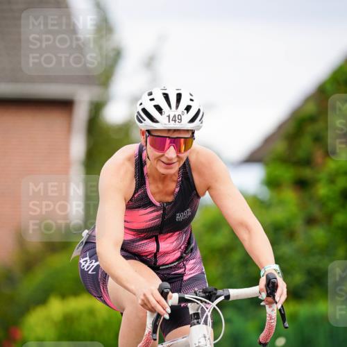31.08.2025 - Elbe Triathlon Hamburg Michael Burmester http://msf.ph/oto/8689444 31.08.2025 16:20:23 Radfahren  meine-sportfotos.de