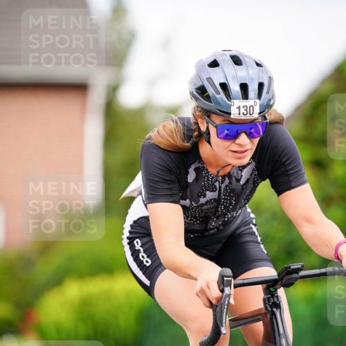 31.08.2025 - Elbe Triathlon Hamburg Michael Burmester http://msf.ph/oto/8689455 31.08.2025 16:20:32 Radfahren  meine-sportfotos.de