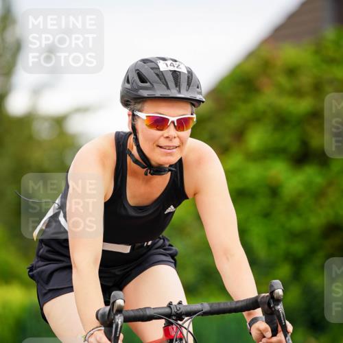 31.08.2025 - Elbe Triathlon Hamburg Michael Burmester http://msf.ph/oto/8689488 31.08.2025 16:21:55 Radfahren  meine-sportfotos.de
