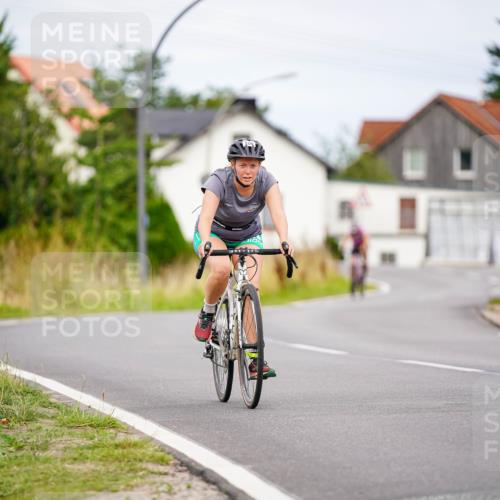31.08.2025 - Elbe Triathlon Hamburg Michael Burmester http://msf.ph/oto/8689493 31.08.2025 16:23:21 Radfahren  meine-sportfotos.de