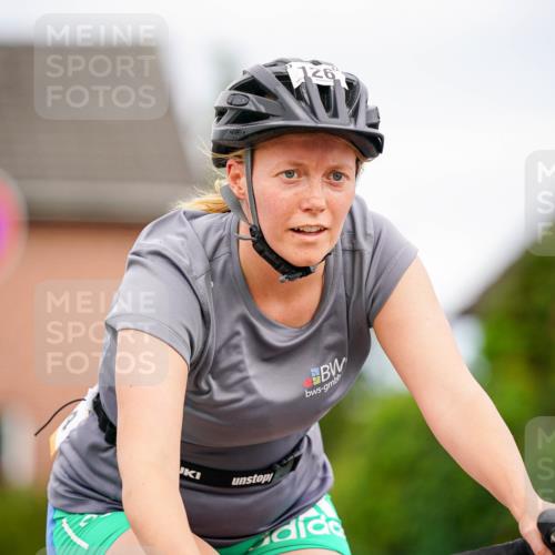 31.08.2025 - Elbe Triathlon Hamburg Michael Burmester http://msf.ph/oto/8689497 31.08.2025 16:23:23 Radfahren  meine-sportfotos.de
