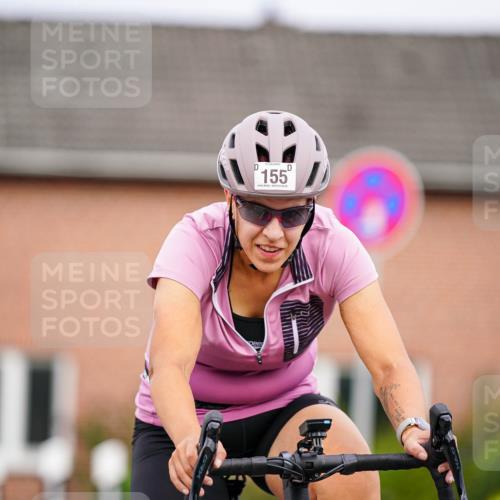 31.08.2025 - Elbe Triathlon Hamburg Michael Burmester http://msf.ph/oto/8689505 31.08.2025 16:23:30 Radfahren  meine-sportfotos.de