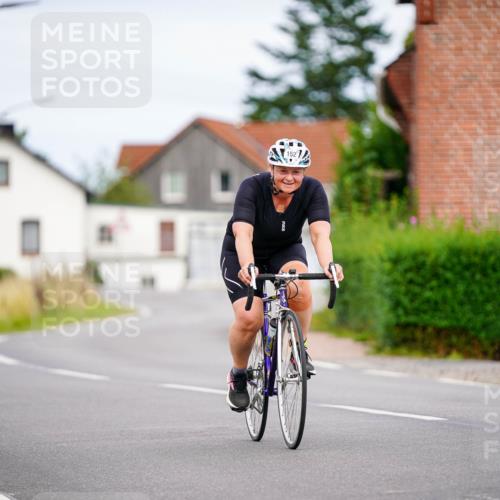31.08.2025 - Elbe Triathlon Hamburg Michael Burmester http://msf.ph/oto/8689512 31.08.2025 16:23:51 Radfahren  meine-sportfotos.de