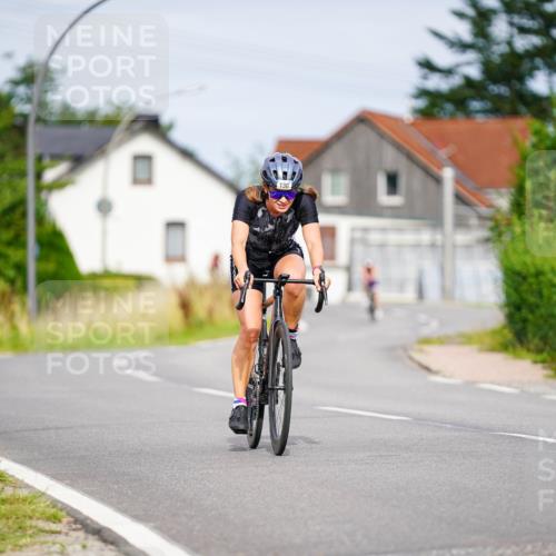 31.08.2025 - Elbe Triathlon Hamburg Michael Burmester http://msf.ph/oto/8689517 31.08.2025 16:25:06 Radfahren  meine-sportfotos.de