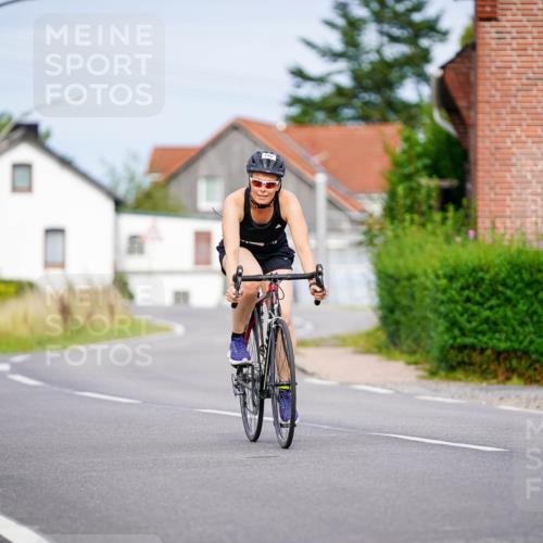 31.08.2025 - Elbe Triathlon Hamburg Michael Burmester http://msf.ph/oto/8689550 31.08.2025 16:26:59 Radfahren  meine-sportfotos.de