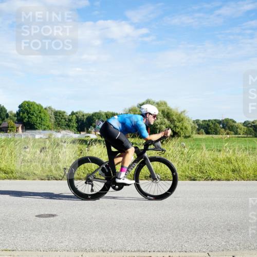 31.08.2025 - Elbe Triathlon Hamburg Michael Burmester http://msf.ph/oto/8689578 31.08.2025 09:25:35 Radfahren 174, 179, 302, 308, 345, 346, 347, 642, 652, 724 meine-sportfotos.de