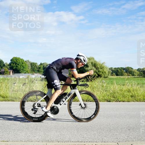 31.08.2025 - Elbe Triathlon Hamburg Michael Burmester http://msf.ph/oto/8689580 31.08.2025 09:25:37 Radfahren 174, 179, 279, 302, 347, 642, 652, 724 meine-sportfotos.de
