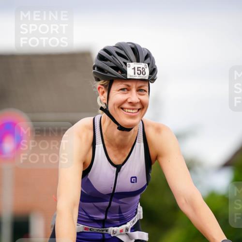 31.08.2025 - Elbe Triathlon Hamburg Michael Burmester http://msf.ph/oto/8689584 31.08.2025 16:30:47 Radfahren  meine-sportfotos.de
