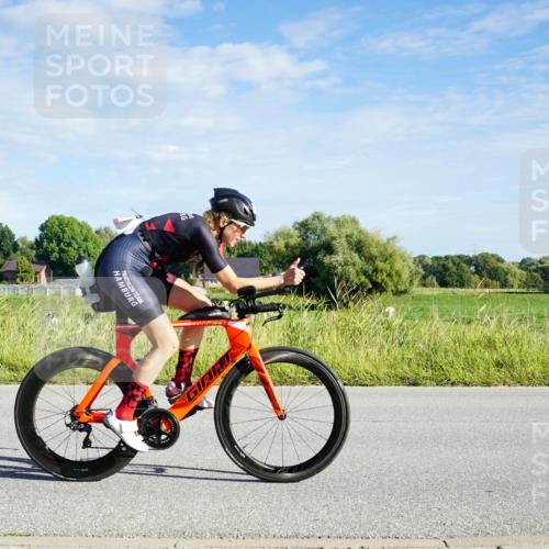 31.08.2025 - Elbe Triathlon Hamburg Michael Burmester http://msf.ph/oto/8689614 31.08.2025 09:26:03 Radfahren 301, 523, 551 meine-sportfotos.de