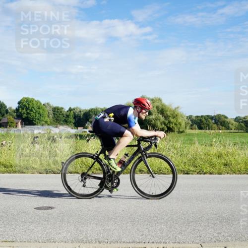 31.08.2025 - Elbe Triathlon Hamburg Michael Burmester http://msf.ph/oto/8689635 31.08.2025 09:26:29 Radfahren 175, 248, 316, 318, 341, 355, 395, 434, 438, 471, 558, 650 meine-sportfotos.de