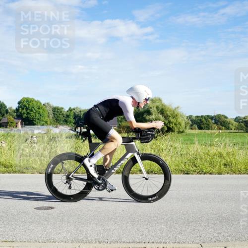 31.08.2025 - Elbe Triathlon Hamburg Michael Burmester http://msf.ph/oto/8689652 31.08.2025 09:26:37 Radfahren 248, 312, 318, 444, 445, 461, 558, 596, 615, 622, 650, 716, 725 meine-sportfotos.de