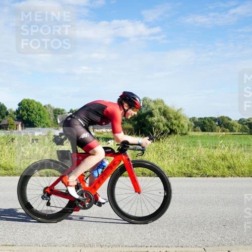 31.08.2025 - Elbe Triathlon Hamburg Michael Burmester http://msf.ph/oto/8689692 31.08.2025 09:27:12 Radfahren 168, 197, 258, 278, 415, 619 meine-sportfotos.de