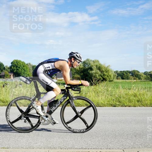 31.08.2025 - Elbe Triathlon Hamburg Michael Burmester http://msf.ph/oto/8689702 31.08.2025 09:27:19 Radfahren 278, 605, 678 meine-sportfotos.de