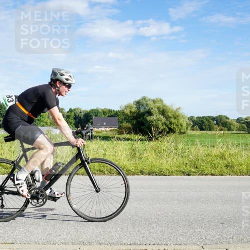 31.08.2025 - Elbe Triathlon Hamburg Michael Burmester http://msf.ph/oto/8689836 31.08.2025 09:29:43 Radfahren 286, 393, 598 meine-sportfotos.de