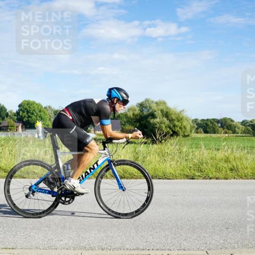 31.08.2025 - Elbe Triathlon Hamburg Michael Burmester http://msf.ph/oto/8689847 31.08.2025 09:30:04 Radfahren 305, 380, 387, 427, 527, 680, 773 meine-sportfotos.de