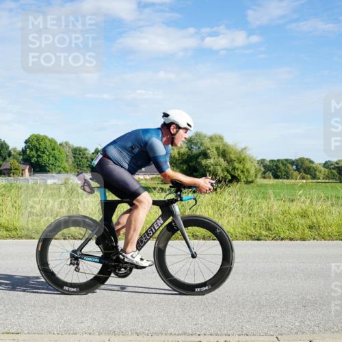 31.08.2025 - Elbe Triathlon Hamburg Michael Burmester http://msf.ph/oto/8689893 31.08.2025 09:30:43 Radfahren 192, 364, 413, 421, 669, 684, 756 meine-sportfotos.de