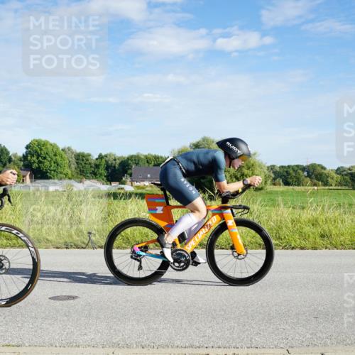 31.08.2025 - Elbe Triathlon Hamburg Michael Burmester http://msf.ph/oto/8689919 31.08.2025 09:31:00 Radfahren 176, 245, 256, 394, 489, 505, 737 meine-sportfotos.de