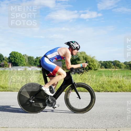 31.08.2025 - Elbe Triathlon Hamburg Michael Burmester http://msf.ph/oto/8689931 31.08.2025 09:31:10 Radfahren 290, 322, 352, 394 meine-sportfotos.de