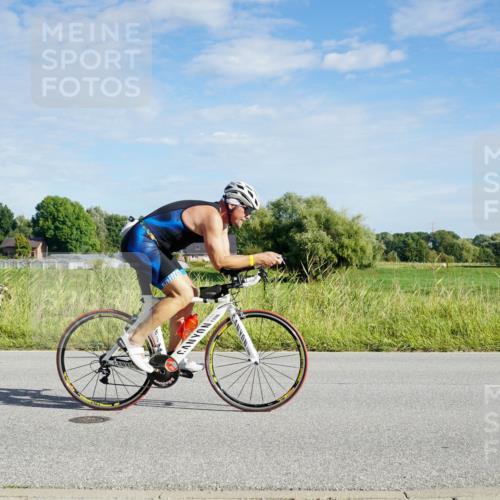 31.08.2025 - Elbe Triathlon Hamburg Michael Burmester http://msf.ph/oto/8689967 31.08.2025 09:32:02 Radfahren 633, 654, 708, 740 meine-sportfotos.de