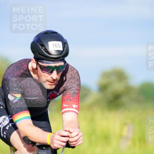 31.08.2025 - Elbe Triathlon Hamburg Michael Burmester http://msf.ph/oto/8689975 31.08.2025 08:49:00 Radfahren 165, 245 meine-sportfotos.de