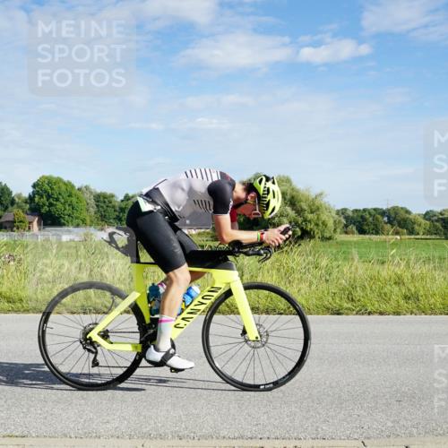 31.08.2025 - Elbe Triathlon Hamburg Michael Burmester http://msf.ph/oto/8689997 31.08.2025 09:32:33 Radfahren 253, 392, 674, 712 meine-sportfotos.de