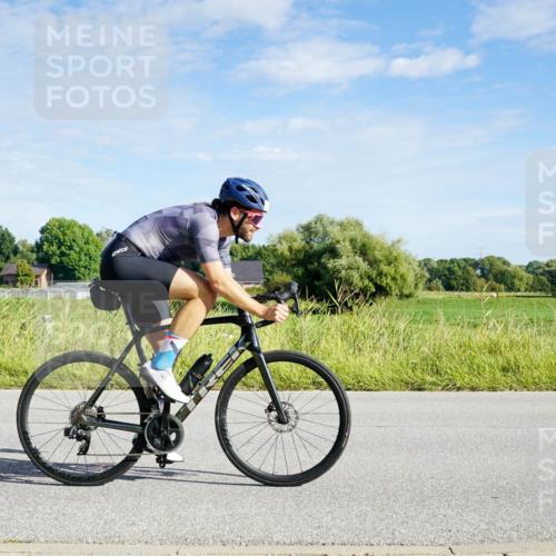 31.08.2025 - Elbe Triathlon Hamburg Michael Burmester http://msf.ph/oto/8690046 31.08.2025 09:33:26 Radfahren 287, 313, 314, 365, 464, 510, 547, 553, 618, 694, 729, 731 meine-sportfotos.de