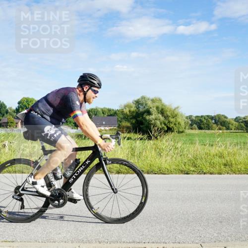 31.08.2025 - Elbe Triathlon Hamburg Michael Burmester http://msf.ph/oto/8690071 31.08.2025 09:33:44 Radfahren 173, 494, 655 meine-sportfotos.de