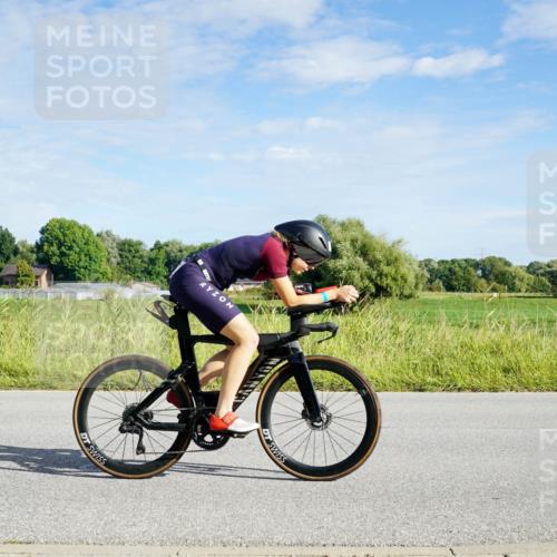 31.08.2025 - Elbe Triathlon Hamburg Michael Burmester http://msf.ph/oto/8690107 31.08.2025 09:34:33 Radfahren 228, 257, 410, 600, 739 meine-sportfotos.de