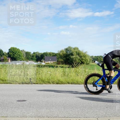 31.08.2025 - Elbe Triathlon Hamburg Michael Burmester http://msf.ph/oto/8690174 31.08.2025 09:35:39 Radfahren 222, 275, 614, 656, 693 meine-sportfotos.de