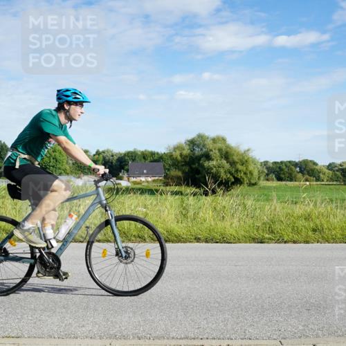 31.08.2025 - Elbe Triathlon Hamburg Michael Burmester http://msf.ph/oto/8690177 31.08.2025 09:35:48 Radfahren 404, 752 meine-sportfotos.de
