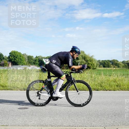 31.08.2025 - Elbe Triathlon Hamburg Michael Burmester http://msf.ph/oto/8690185 31.08.2025 09:35:58 Radfahren 426, 430, 443, 689, 769, 834 meine-sportfotos.de