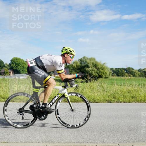 31.08.2025 - Elbe Triathlon Hamburg Michael Burmester http://msf.ph/oto/8690234 31.08.2025 09:37:00 Radfahren 344, 503, 747 meine-sportfotos.de