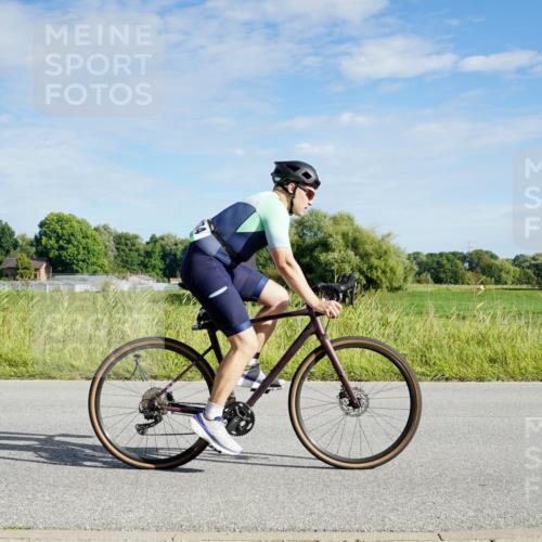 31.08.2025 - Elbe Triathlon Hamburg Michael Burmester http://msf.ph/oto/8690263 31.08.2025 09:37:23 Radfahren 331, 474, 479, 529, 530, 638, 728, 741, 918 meine-sportfotos.de