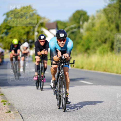 31.08.2025 - Elbe Triathlon Hamburg Michael Burmester http://msf.ph/oto/8690275 31.08.2025 08:53:26 Radfahren 189, 196, 225, 314, 340, 344, 381 meine-sportfotos.de