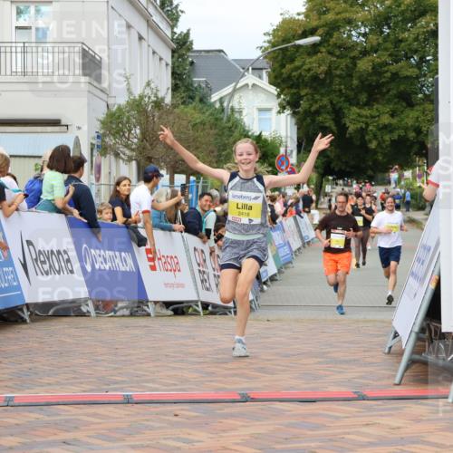 31.08.2025 - 21. Blankeneser Heldenlauf Strokosch-Dieckow http://msf.ph/oto/8690300 31.08.2025 10:32:12 Ziel 2418 meine-sportfotos.de