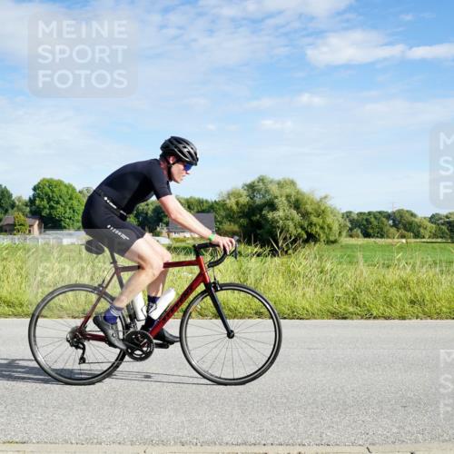 31.08.2025 - Elbe Triathlon Hamburg Michael Burmester http://msf.ph/oto/8690362 31.08.2025 09:38:38 Radfahren 255, 308, 481, 549, 574, 596, 642, 701 meine-sportfotos.de