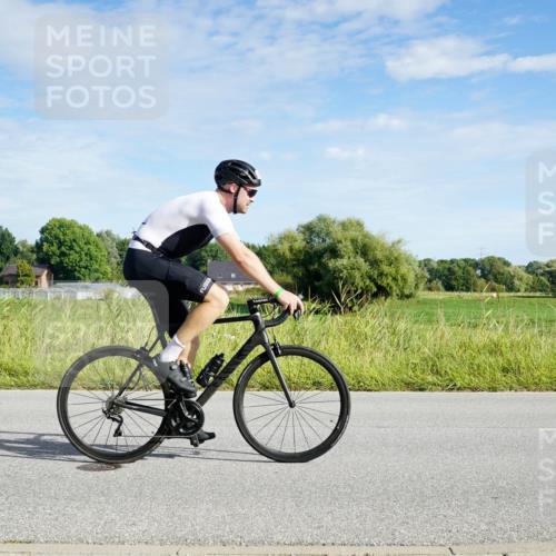 31.08.2025 - Elbe Triathlon Hamburg Michael Burmester http://msf.ph/oto/8690388 31.08.2025 09:39:10 Radfahren 293, 347, 449, 497, 616, 653, 659, 753 meine-sportfotos.de