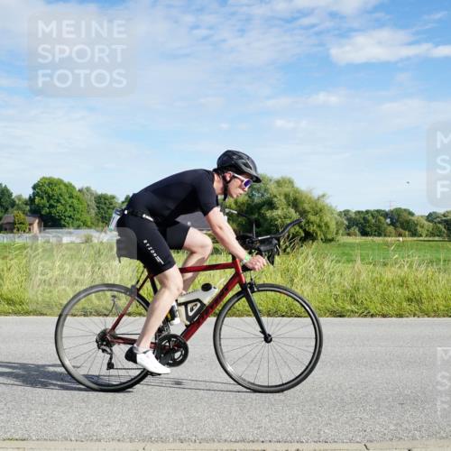 31.08.2025 - Elbe Triathlon Hamburg Michael Burmester http://msf.ph/oto/8690450 31.08.2025 09:40:11 Radfahren 265, 316, 434, 471, 525, 652, 725, 785 meine-sportfotos.de