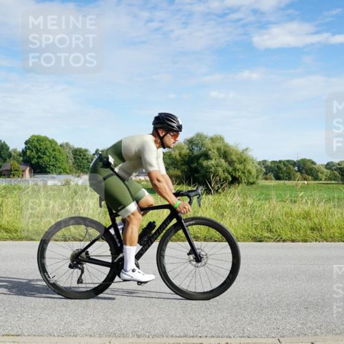 31.08.2025 - Elbe Triathlon Hamburg Michael Burmester http://msf.ph/oto/8690456 31.08.2025 09:40:14 Radfahren 265, 316, 434, 459, 471, 525, 785 meine-sportfotos.de
