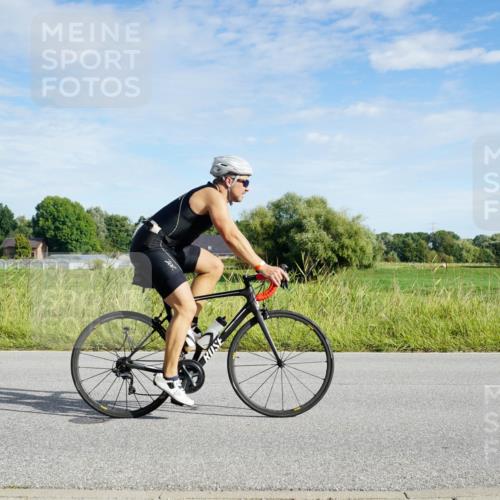 31.08.2025 - Elbe Triathlon Hamburg Michael Burmester http://msf.ph/oto/8690472 31.08.2025 09:40:24 Radfahren 279, 288, 301, 406, 462, 625, 627 meine-sportfotos.de