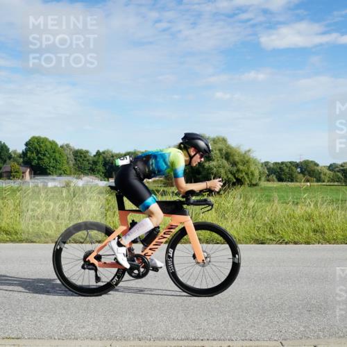 31.08.2025 - Elbe Triathlon Hamburg Michael Burmester http://msf.ph/oto/8690482 31.08.2025 09:40:40 Radfahren 246, 341, 415, 417, 444, 451, 619, 716, 805, 830 meine-sportfotos.de