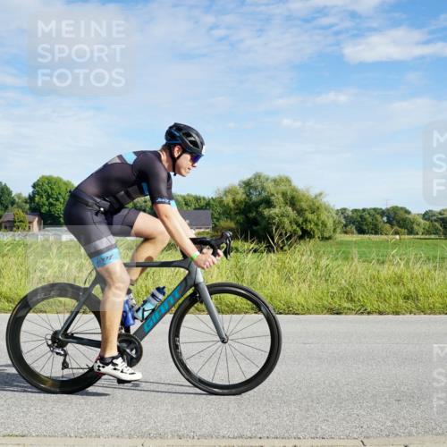 31.08.2025 - Elbe Triathlon Hamburg Michael Burmester http://msf.ph/oto/8690527 31.08.2025 09:41:10 Radfahren 261, 445, 523, 672, 673, 679, 692, 848, 887 meine-sportfotos.de