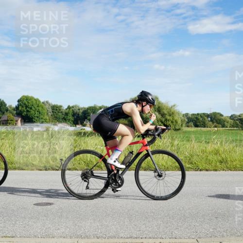 31.08.2025 - Elbe Triathlon Hamburg Michael Burmester http://msf.ph/oto/8690539 31.08.2025 09:41:18 Radfahren 261, 318, 395, 445, 630, 650, 672, 815, 851, 853 meine-sportfotos.de
