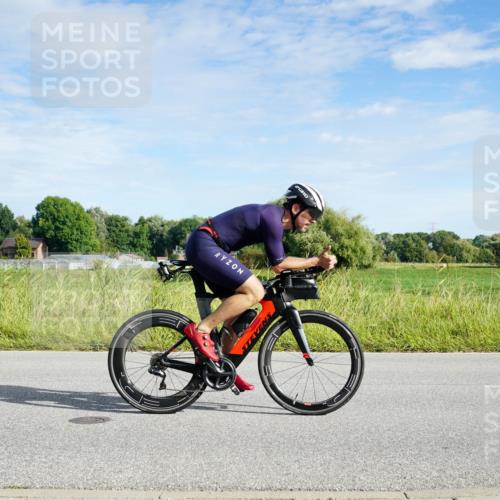 31.08.2025 - Elbe Triathlon Hamburg Michael Burmester http://msf.ph/oto/8690555 31.08.2025 09:41:36 Radfahren 302, 368, 608, 631, 678, 813 meine-sportfotos.de
