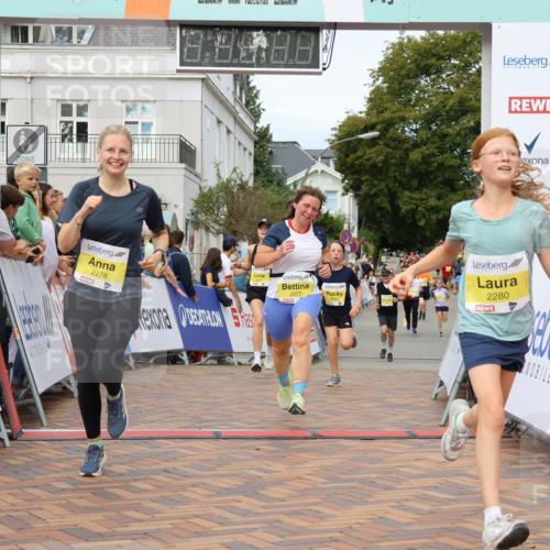 31.08.2025 - 21. Blankeneser Heldenlauf Strokosch-Dieckow http://msf.ph/oto/8690561 31.08.2025 10:31:49 Ziel 2077, 2407, 2280, 2462, 2340, 2278 meine-sportfotos.de